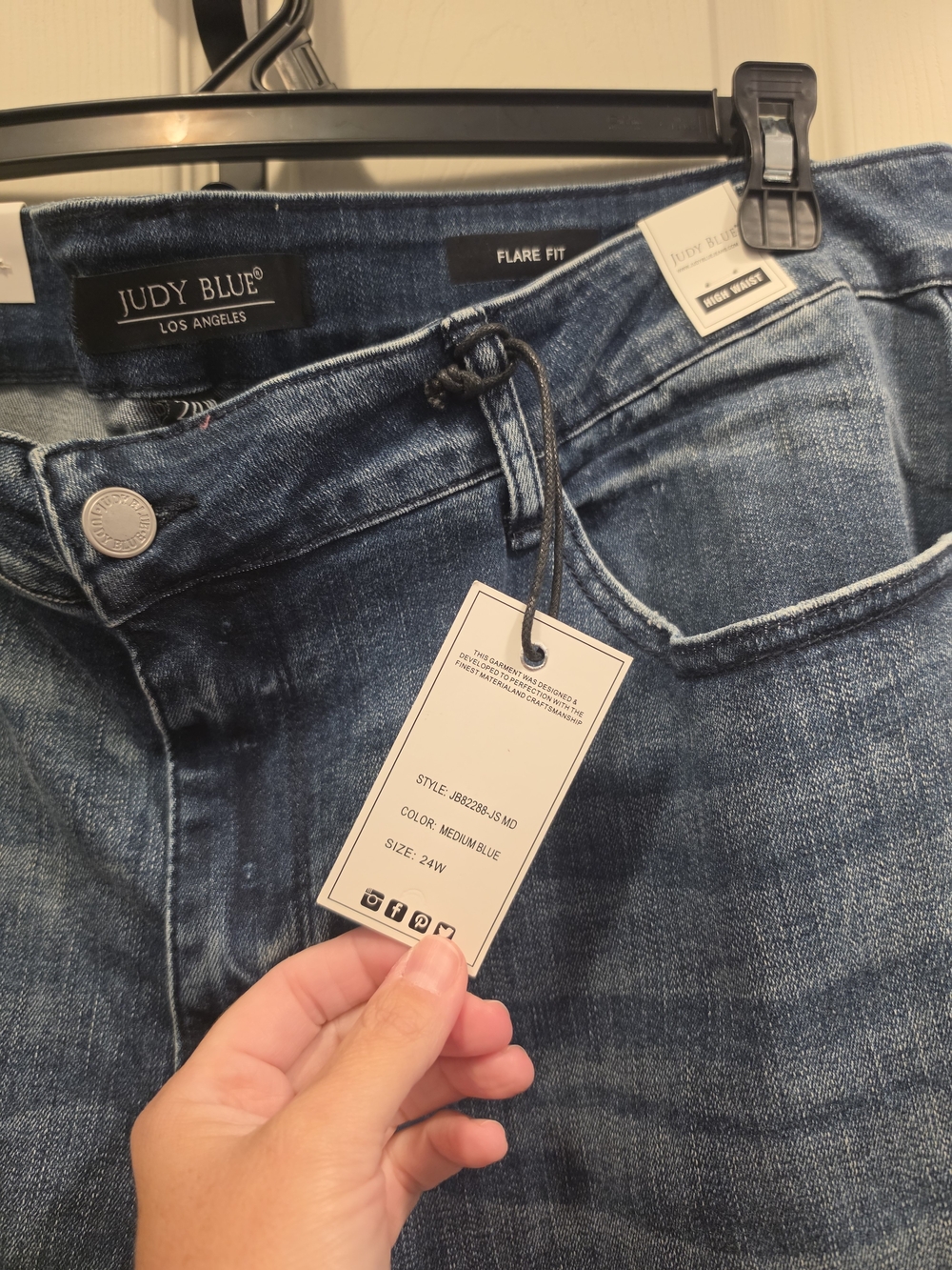 Judy Blue Medium Blue Flare Jeans with Tag